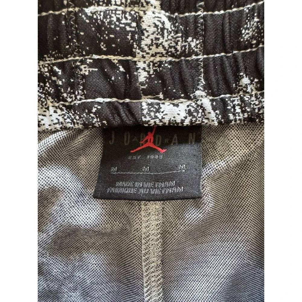 Jordan Dri-FIT Sport Diamond Shorts Men Medium Black White Mesh Lightning DV9779